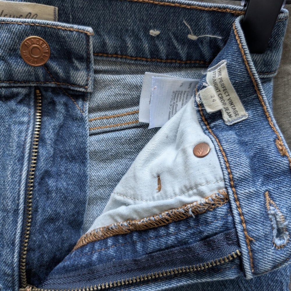 Madewell Perfect Vintage Straight Crop Jean - Picture 3 of 3